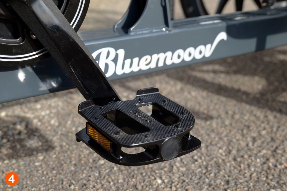 Vélo cargo électrique professionnel Bluemooov